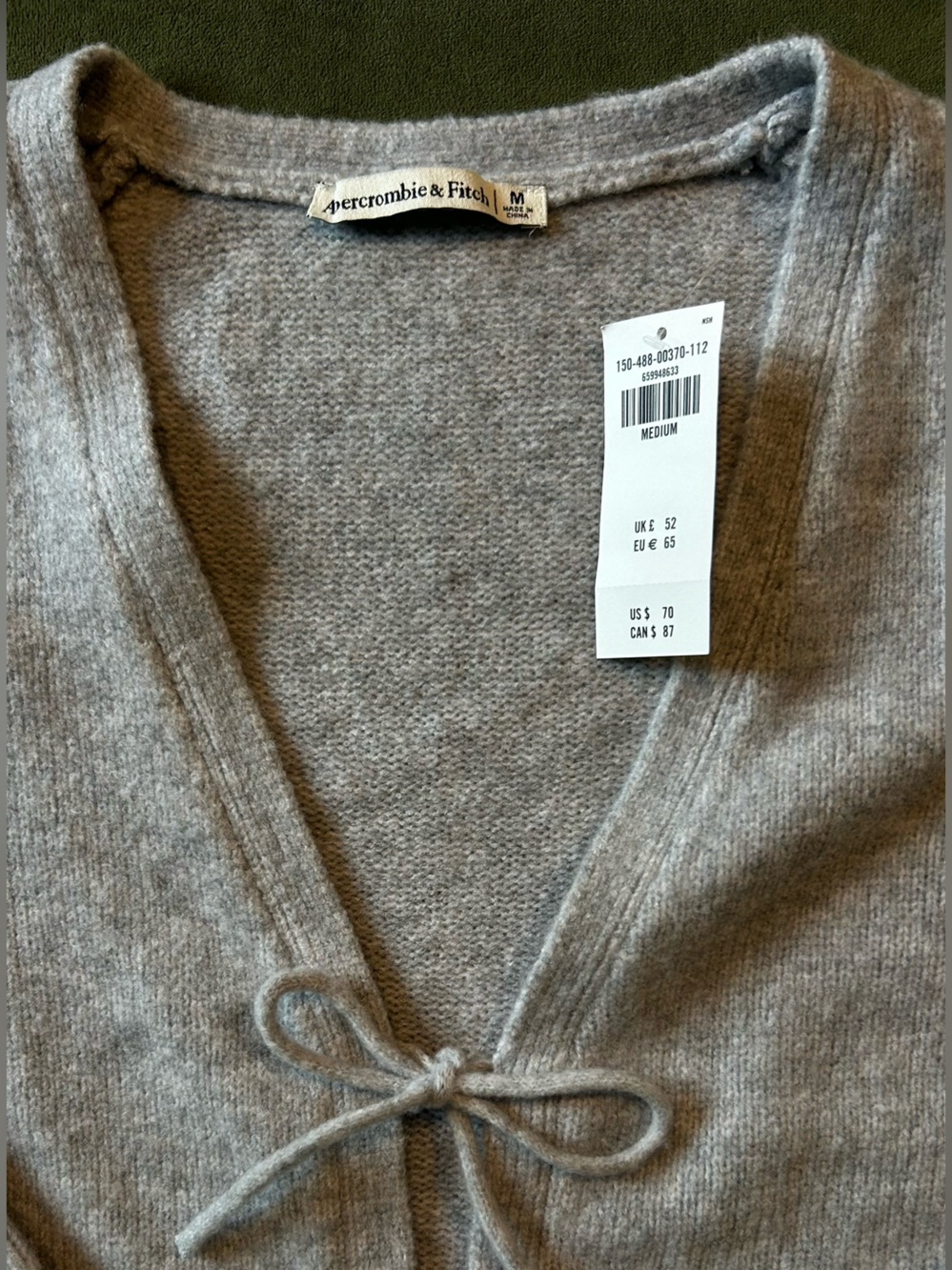 NWT Abercrombie & Fitch Knit Cardigan Sweater - M - Picture 3 of 4
